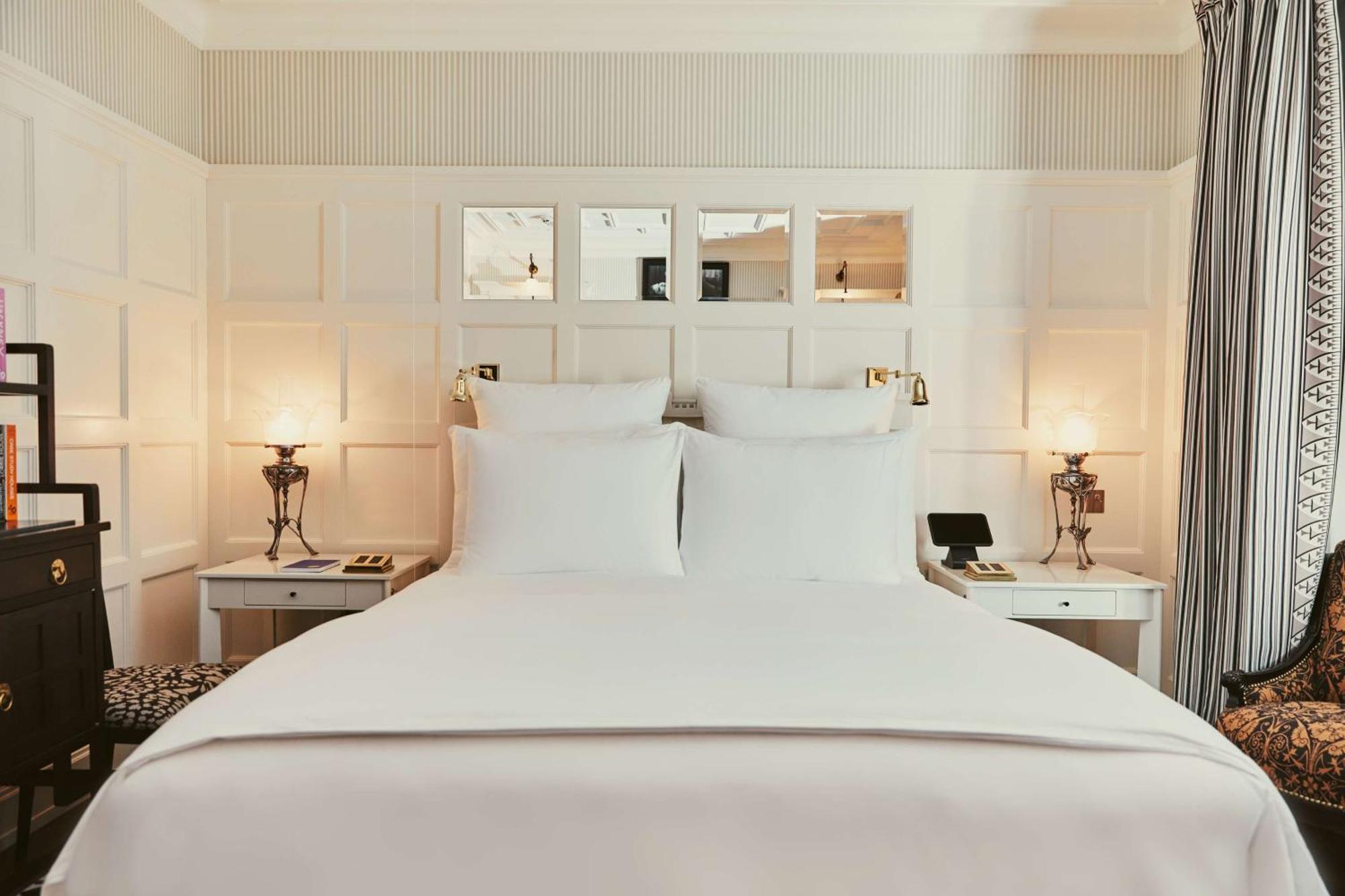 At Sloane Hotel London Bagian luar foto
